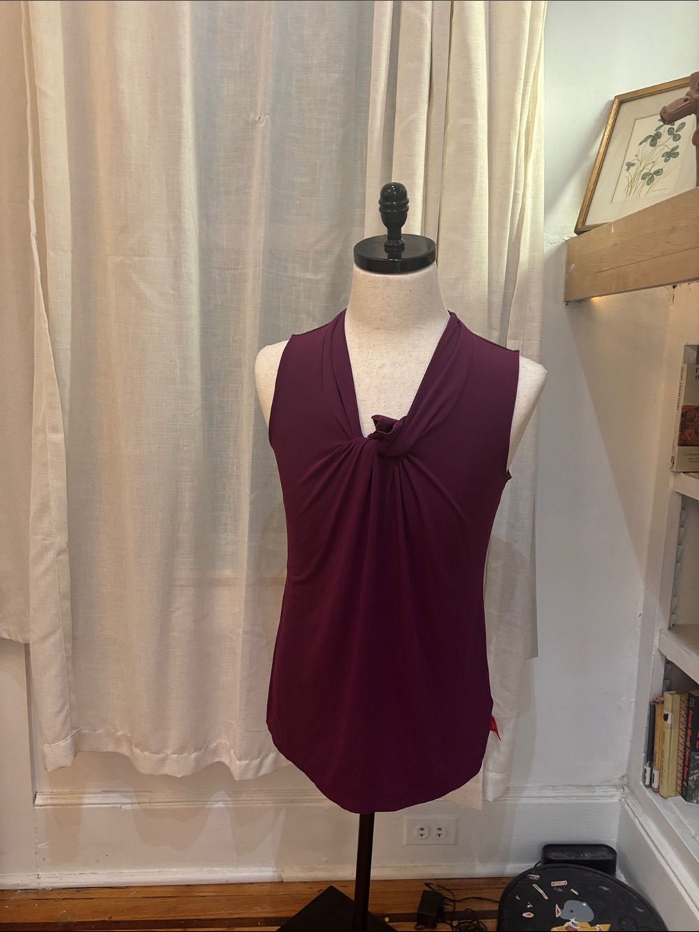 Banana Republic Sleeveless Twist Knot Camisole in Plum